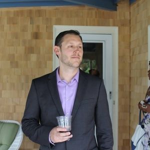 Meet your Posher, Troy